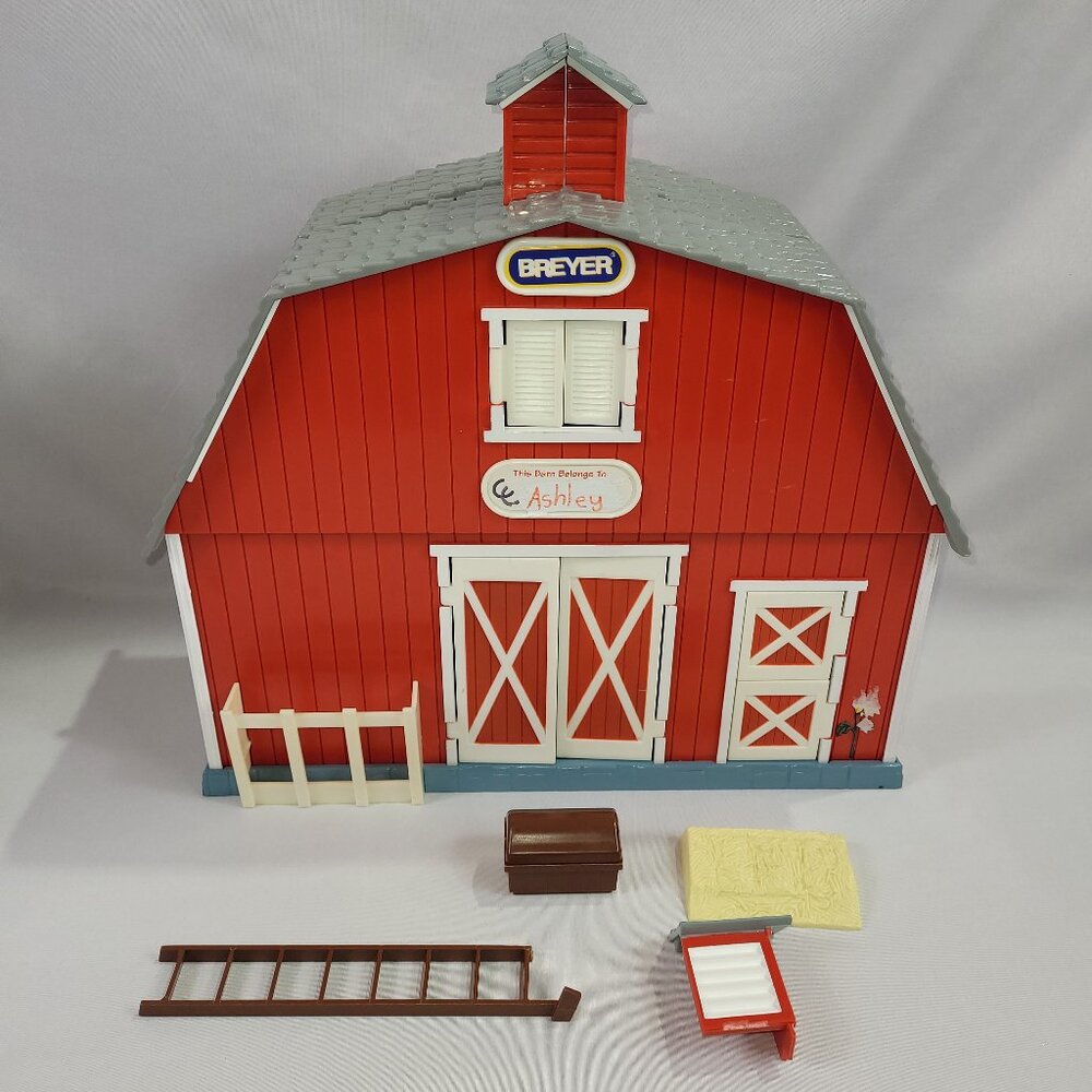 Breyer Red Tr-Fold Horse Barn Stable Folding Doll Playset